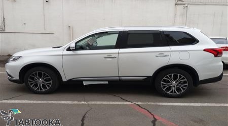 میتسوبیشی اوتلندر‏ تیپ 5 | 2018