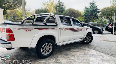 تویوتا هایلوکس دو کابین بلند‏ اتوماتیک | 2015